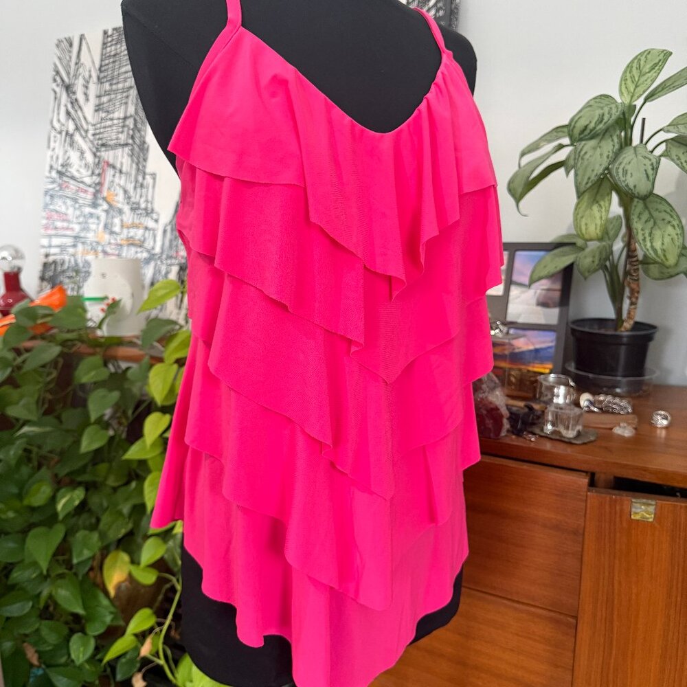 TRIMSHAPER Hot pink Ruffled Swimsuit Bathing suit Top NWT Size 14